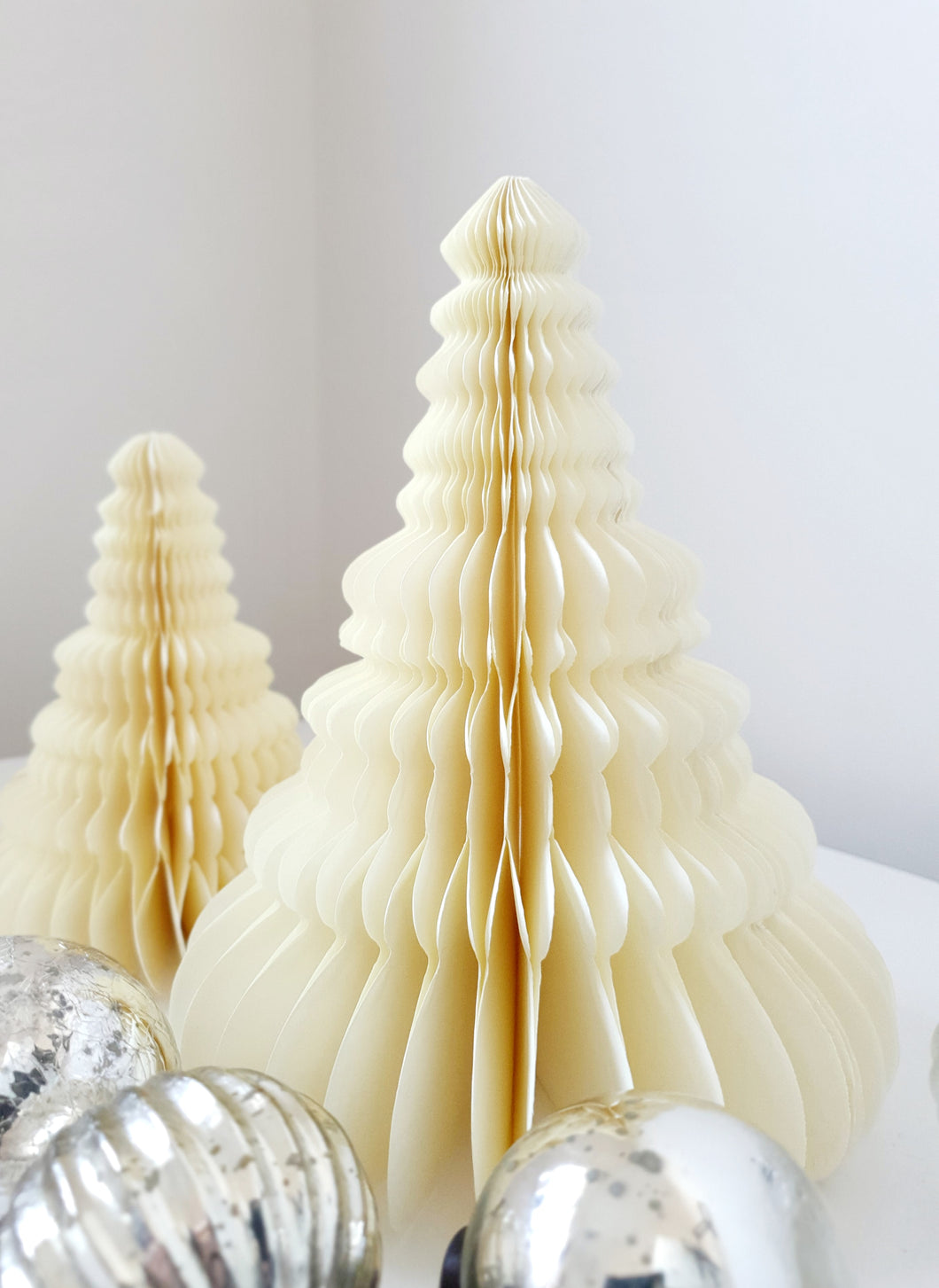 Cream Honeycomb Tree Decoration