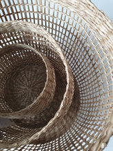 Load image into Gallery viewer, Hogla Seagrass Basket (3 sizes available)
